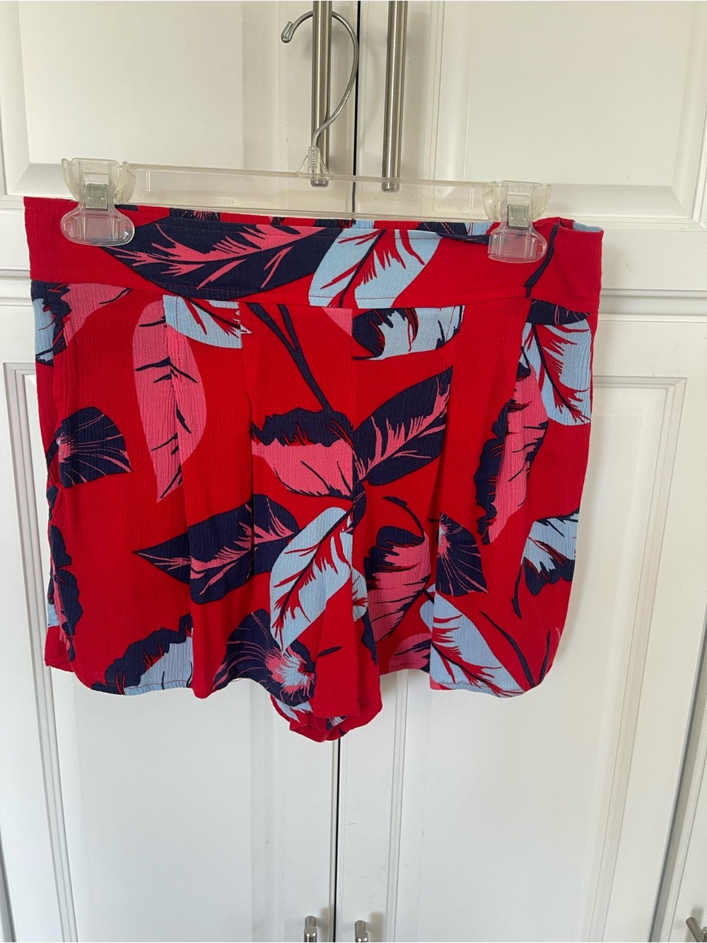 Express Small Women’s Red Floral Summer Shorts